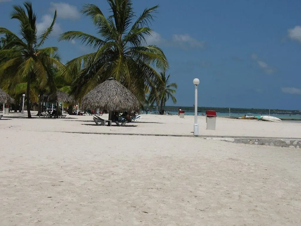 Pensión Rig Hotel Plaza Venecia Boca Chica